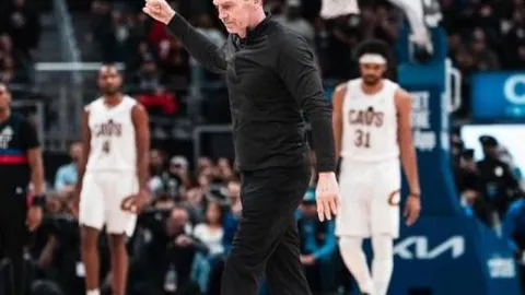 “东契奇豪取46分三双，詹姆斯助力湖人客场轻松击败公牛！”