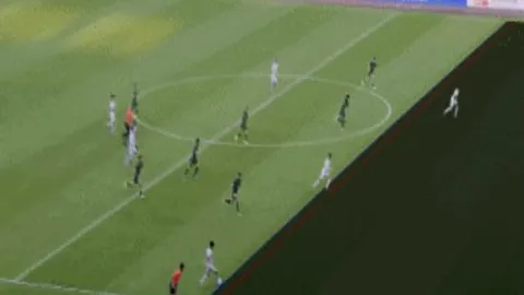 国足紧急征召：高准翼、蒋光太归队面临全面体检